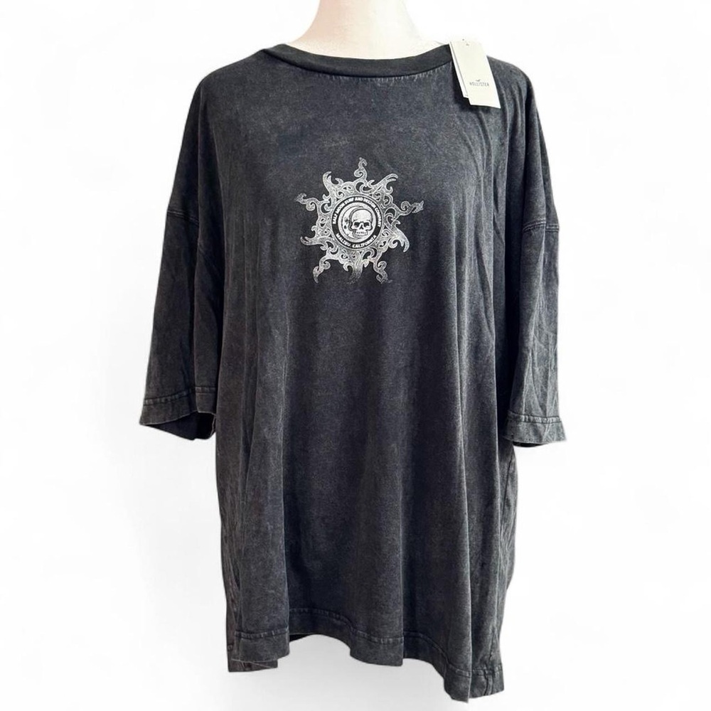 NWT Hollister Boxy Crop Fit Graphic Tee XL Skull Sun Black
